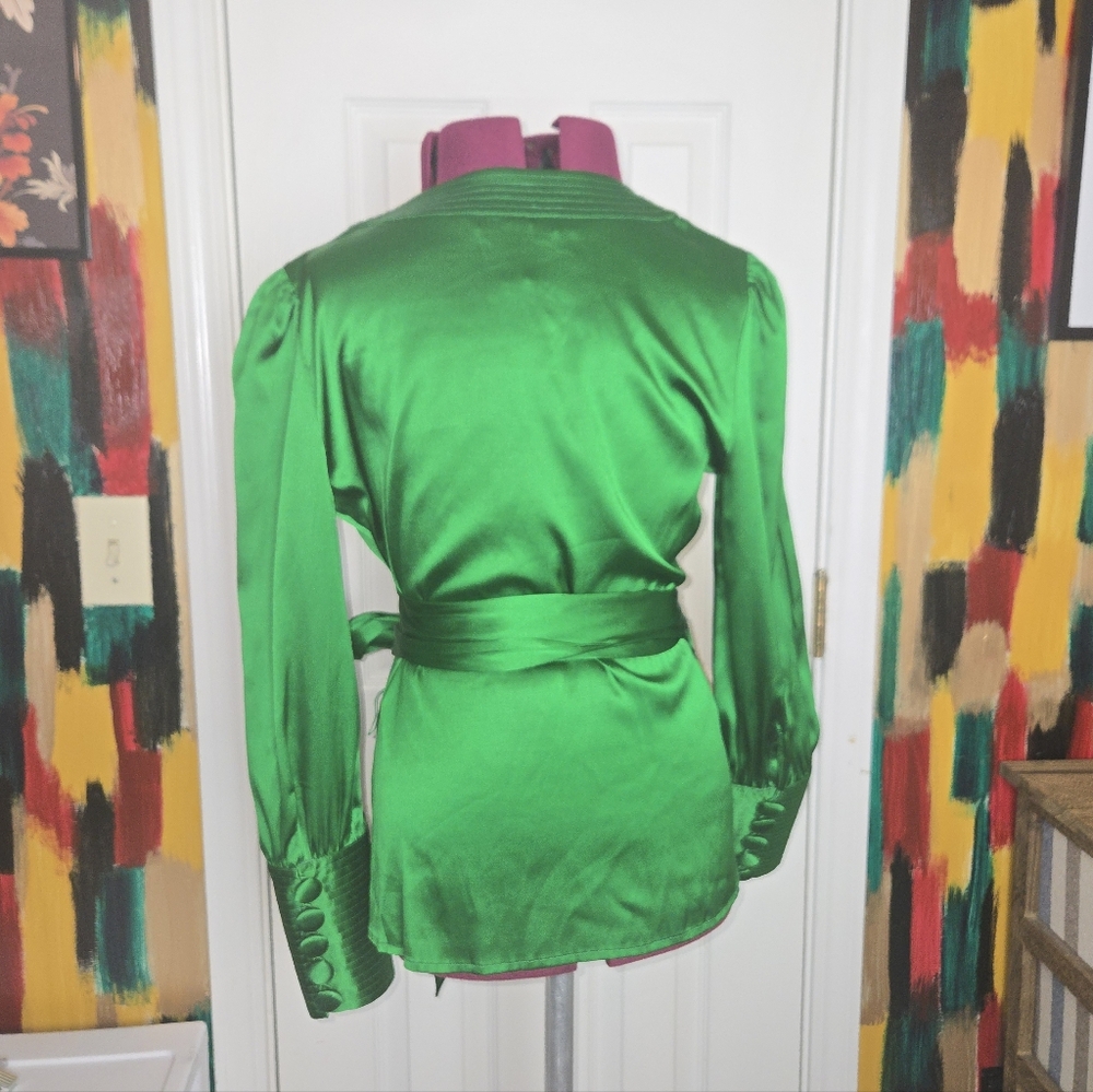 Diane Von Furstenberg Ariana Emerald Green Silk Blend Wrap Blouse Size 4 - Picture 9 of 13